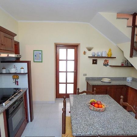 Le Case Di Mara - Monte Petrosu House Екстериор снимка